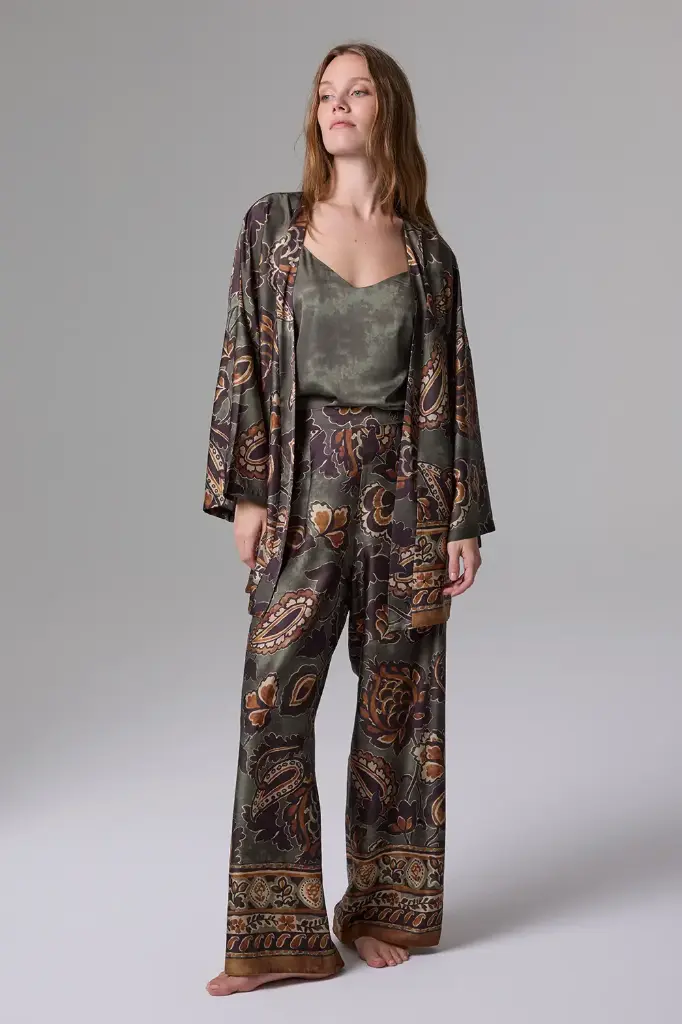 PAJAMA 2001